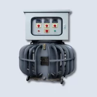Estabilizador de voltaje trifásico para exterior IP55 ET- C2