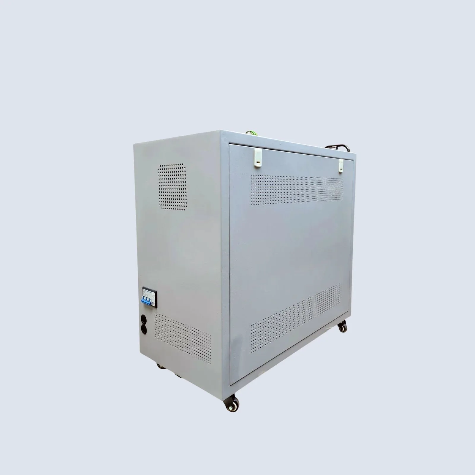 Estabilizador trifásico con aislación 30 KVA - 30000 Watts - Imagen 5
